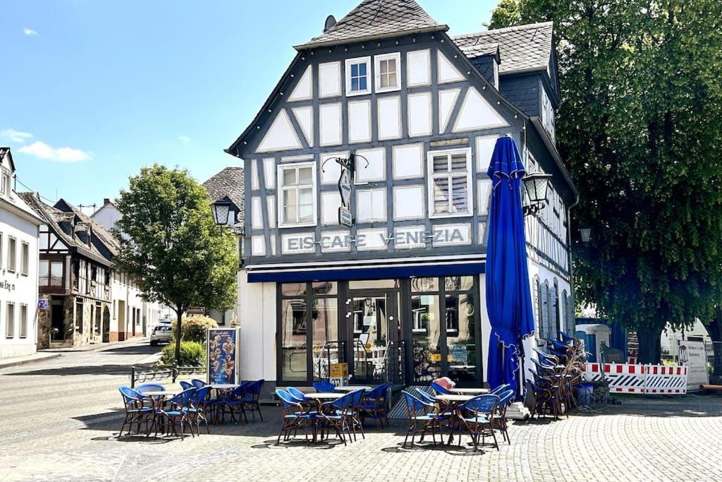 Tiny Apartment With Spacious Terrace On The Rhine 노이비트 외부 사진